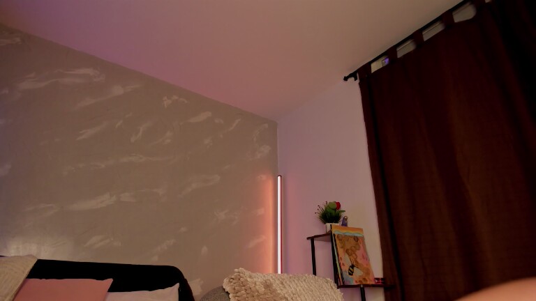 AprilMusee's Streamate show and profile