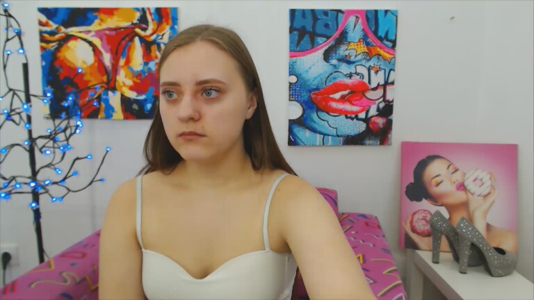 ArinaBelly's Streamate show and profile