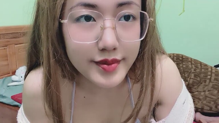 Holla0503's Streamate show and profile