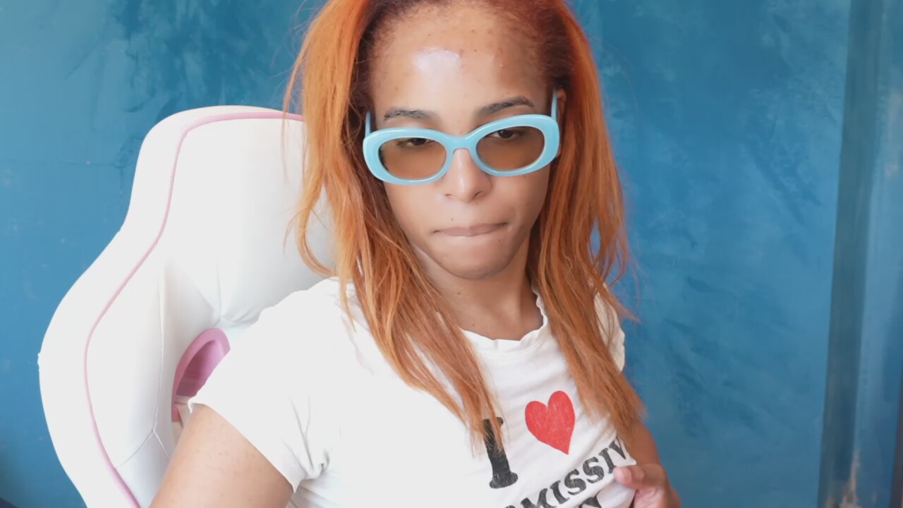 CaitlinCoxxx